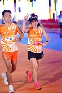 BIB: 21192, 211, 27774
                            <button type="button" onclick="openModal(22852786)" class="btn btn-primary btn-sm float-right btn-popup" data-toggle="modal" data-target=".modal-high-quality">
                        <i class="fas fa-shopping-cart"></i> Add to Cart
                    </button>
                                            <button type="button" onclick="isThisMe(22852786, true)" class="btn btn-success btn-sm float-right btn-popup btn-isme hidden" data-toggle="tooltip" data-placement="bottom" title="นี่คือรูปของคุณใช่ไหม คลิกที่นี่เพื่อเอาเข้าอัลบั้ม">
                        <i class="fas fa-plus"></i> Add to album
                    </button>
                    <button type="button" onclick="isThisMe(22852786, false)" class="btn btn-warning btn-sm float-right btn-popup btn-isnotme hidden">
                        <i class="fas fa-ban"></i> Remove from album
                    </button>
